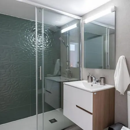 Cloudwalk 1- Bedroom In *