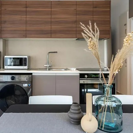 Cloudwalk 1- Bedroom In Lárnaca